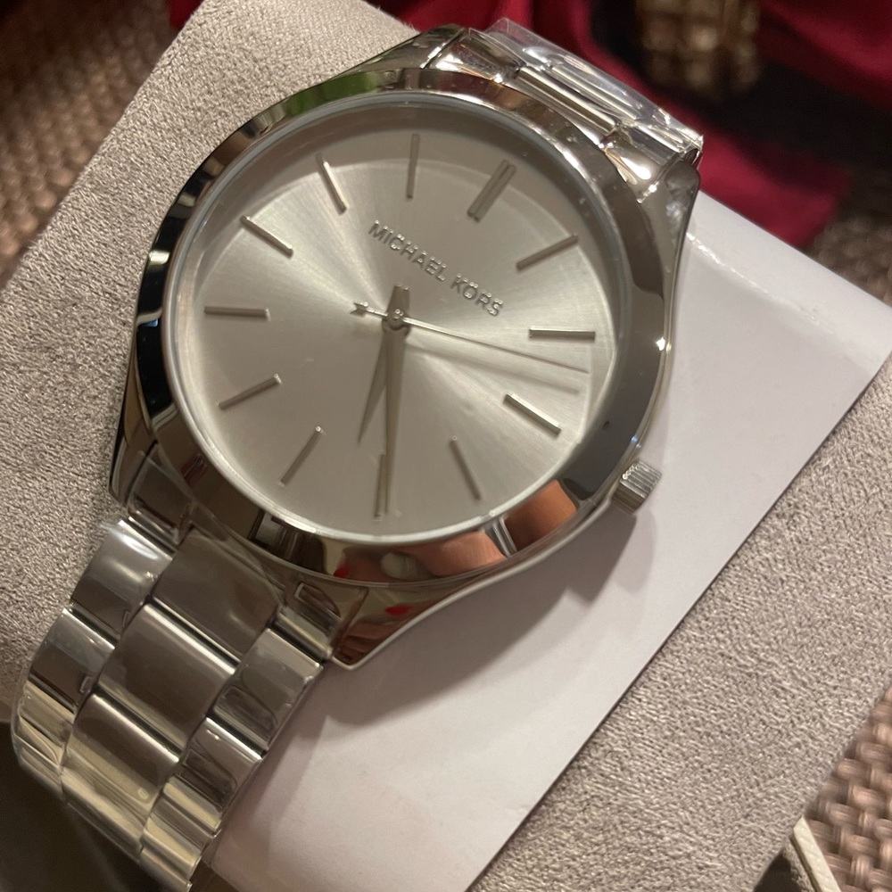 Michael Kors unisex slim runway watch -SILVER